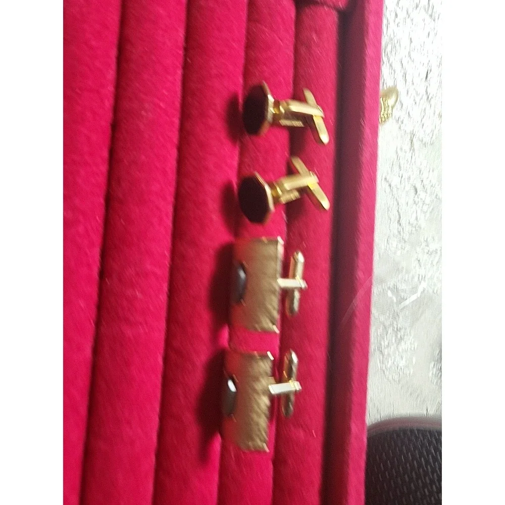 vintage swank‎ cufflinks gold tone 2 Sets